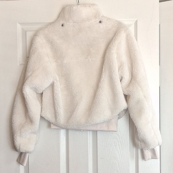 Alo Yoga Ivory Foxy Deep Pile Sherpa Full Zip Jacket - Picture 2 of 5